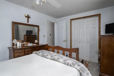 220 Sibley Terrace Manchester NH 03109