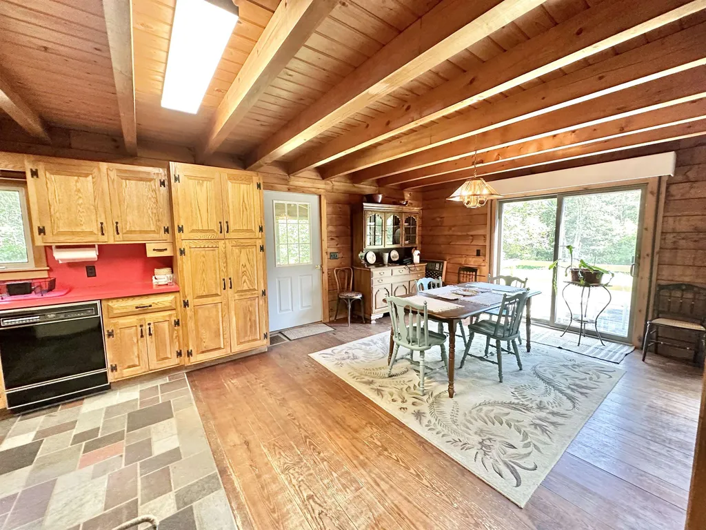 148 Hewett Road Windsor VT 05089