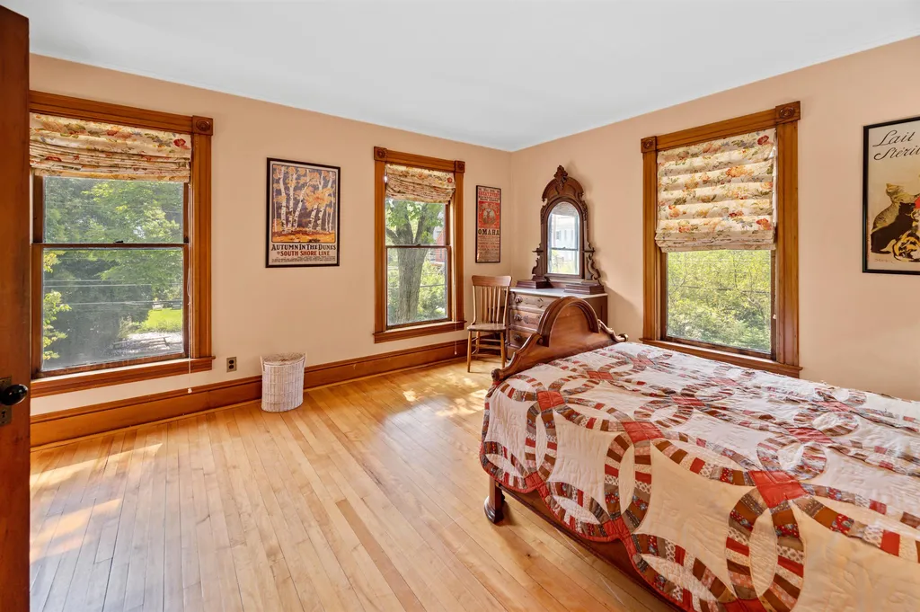 18 Bailey Avenue Montpelier VT 05602