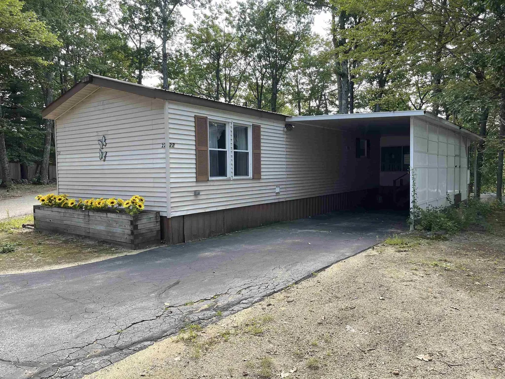 9 Sargent Place Gilford NH 03249
