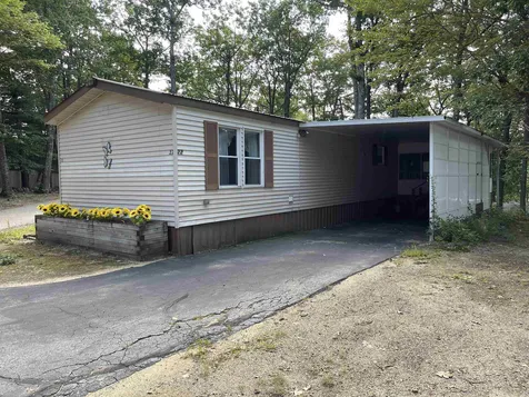 9 Sargent Place Gilford NH 03249