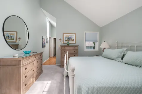 45 Freedom Lane Laconia NH 03246