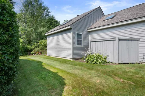 45 Freedom Lane Laconia NH 03246