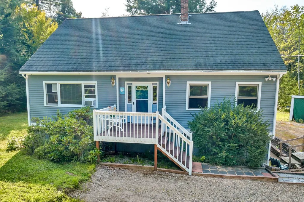 9 Tupeck Lane Tuftonboro NH 03816