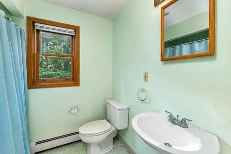 9 Tupeck Lane Tuftonboro NH 03816