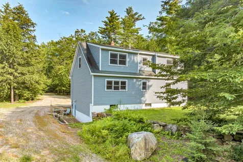 9 Tupeck Lane Tuftonboro NH 03816