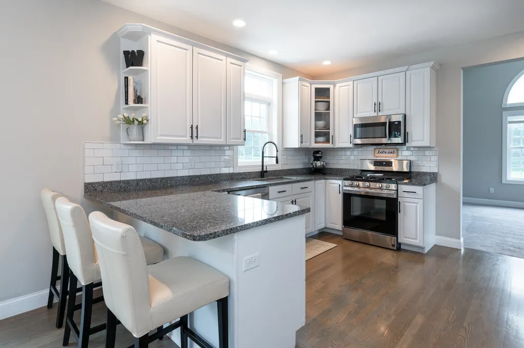 9 Harvest Court Merrimack NH 03054