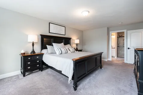 9 Harvest Court Merrimack NH 03054