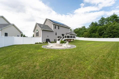 9 Harvest Court Merrimack NH 03054