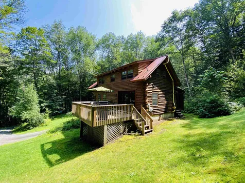 125 Brownsville Road Hartland VT 05048