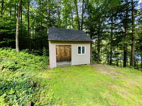 125 Brownsville Road Hartland VT 05048