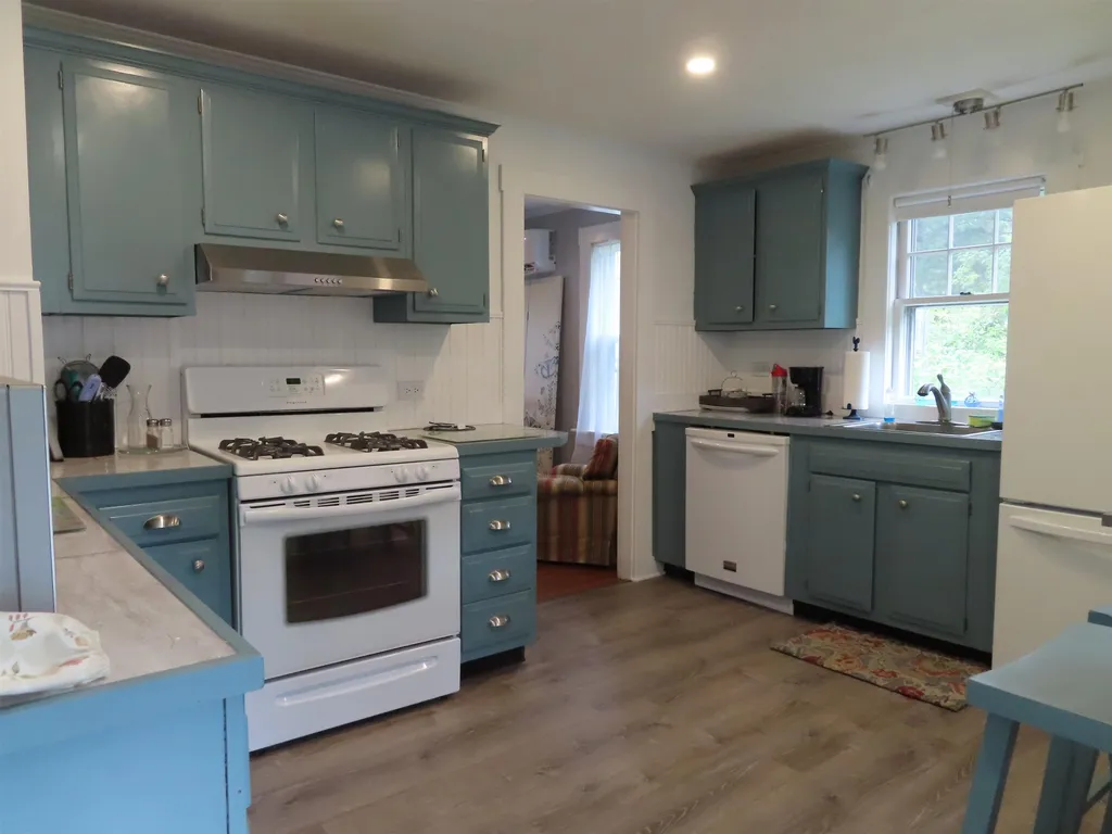 42 Water Street Meredith NH 03253