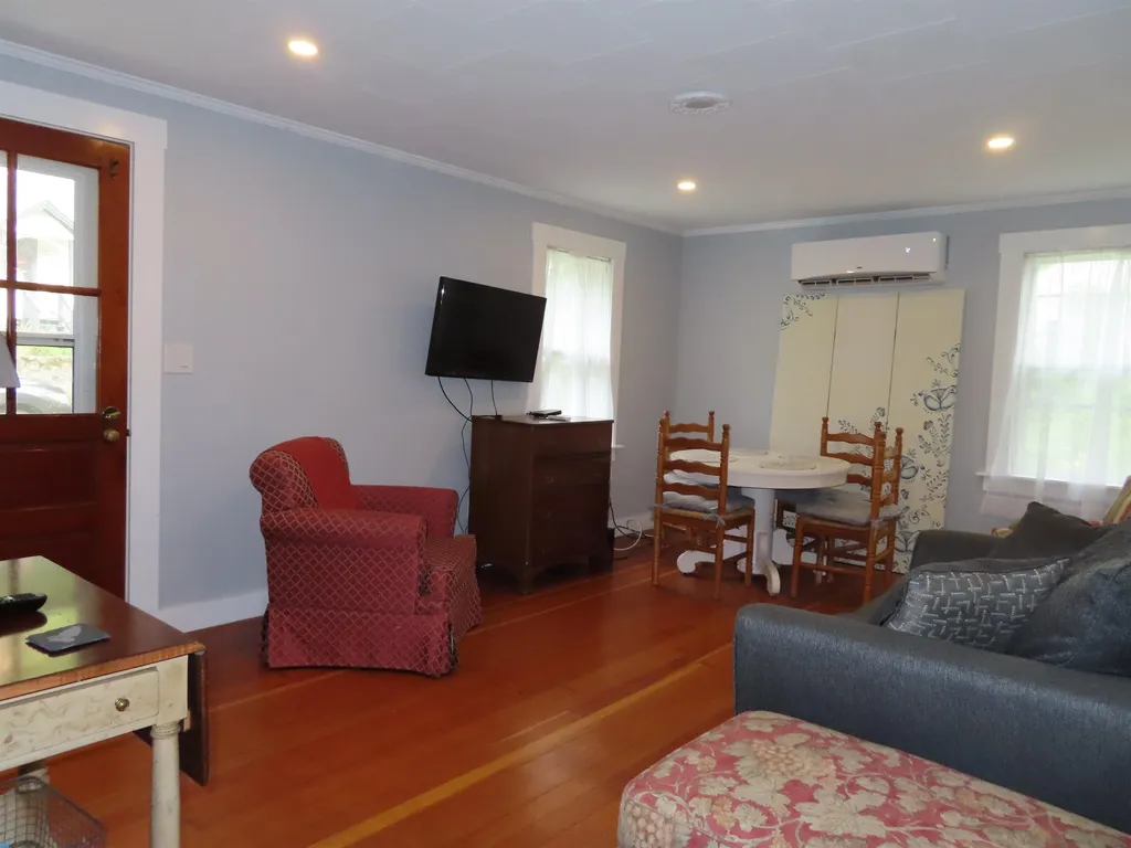 42 Water Street Meredith NH 03253