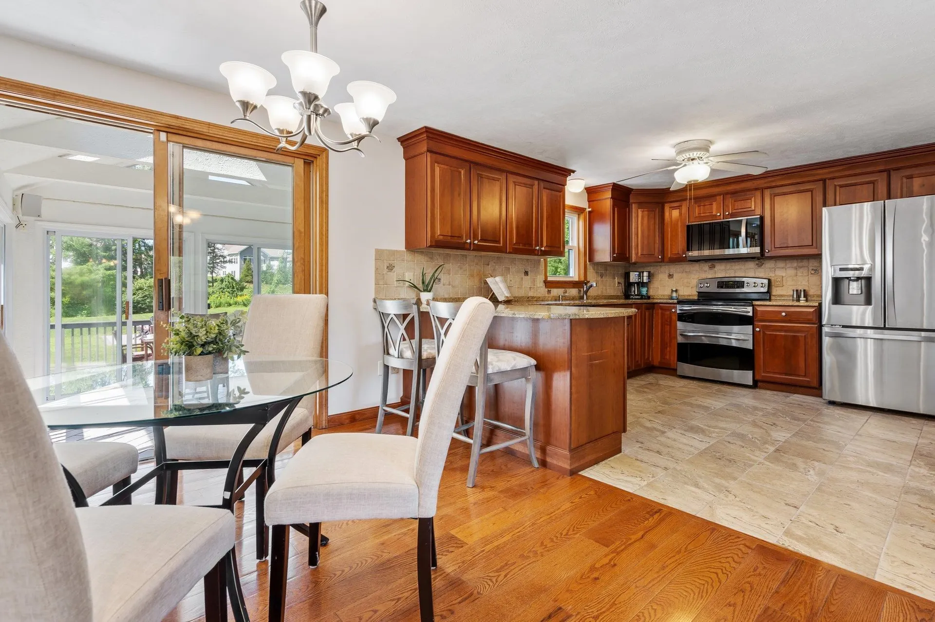 12 Constance Drive Londonderry NH 03053
