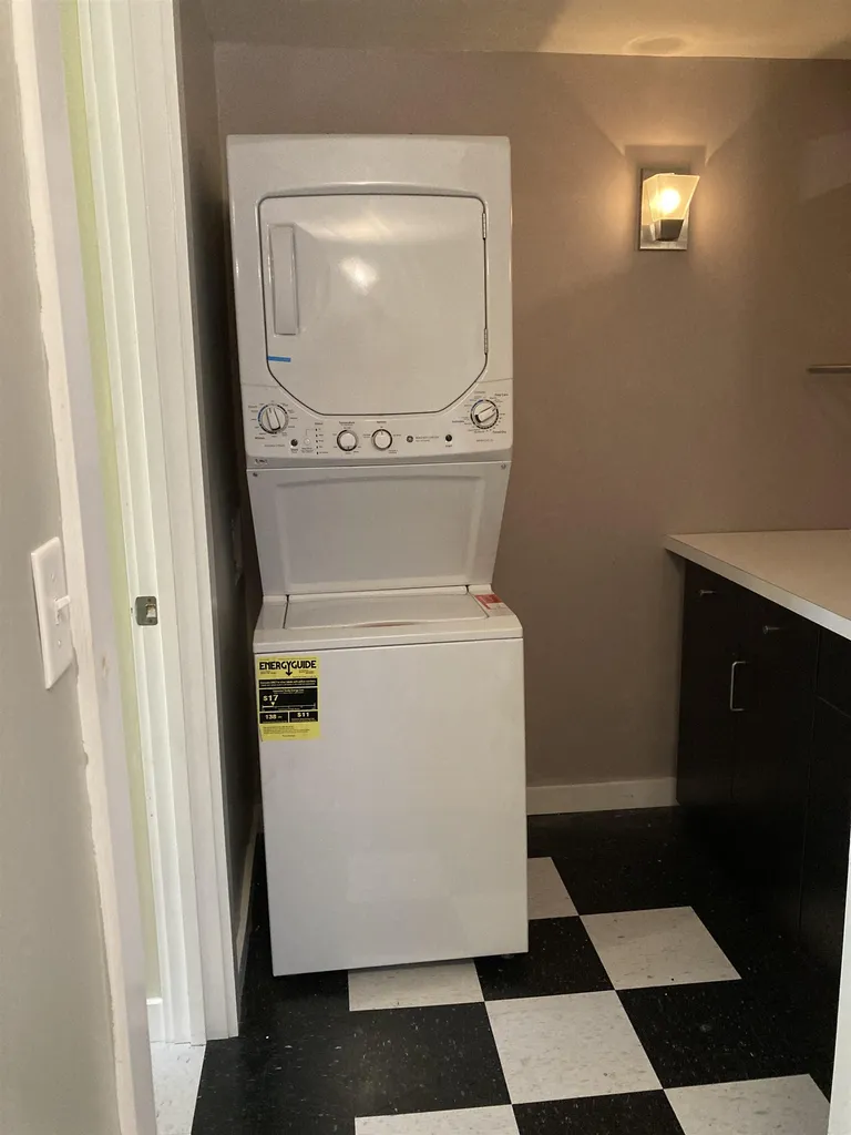 359 Pleasant Street Epping NH 03042