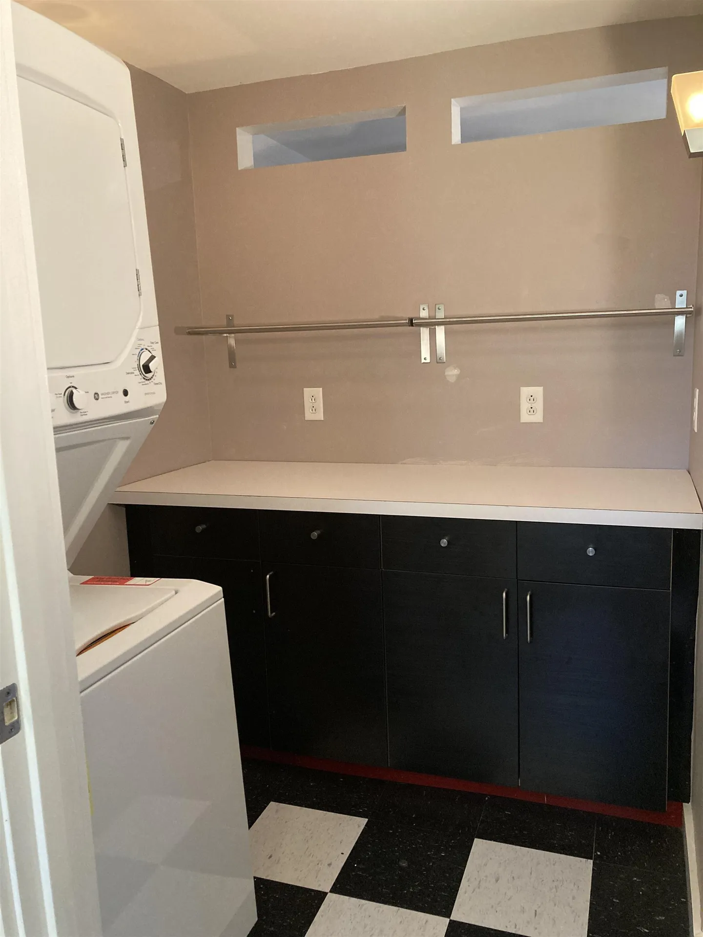 359 Pleasant Street Epping NH 03042