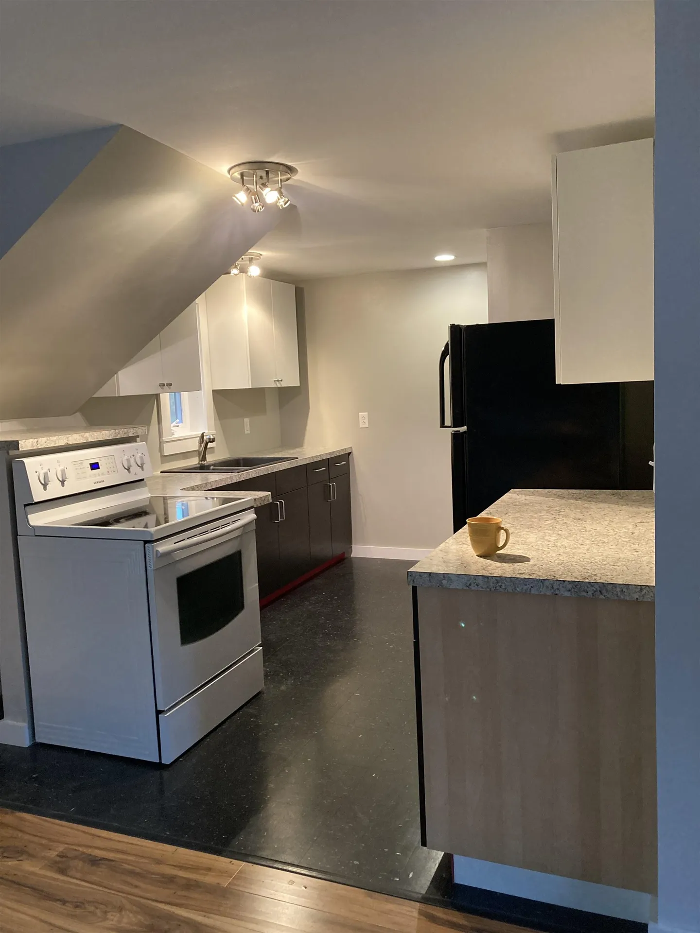 359 Pleasant Street Epping NH 03042