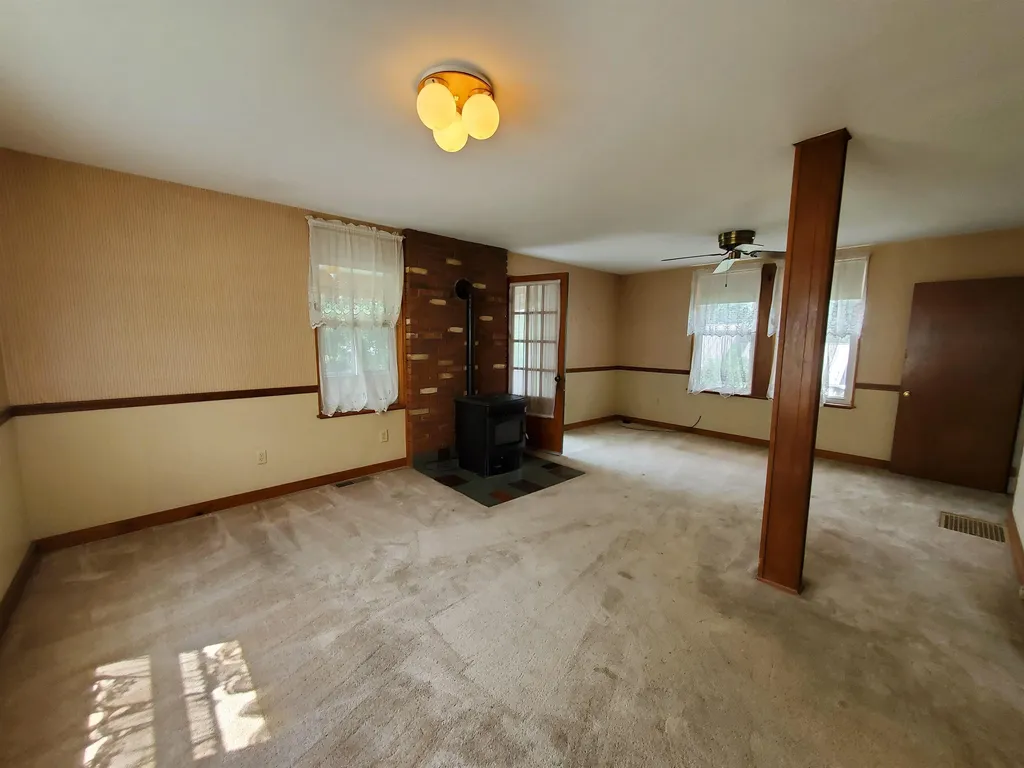 8 Highland Avenue Lebanon NH 03784