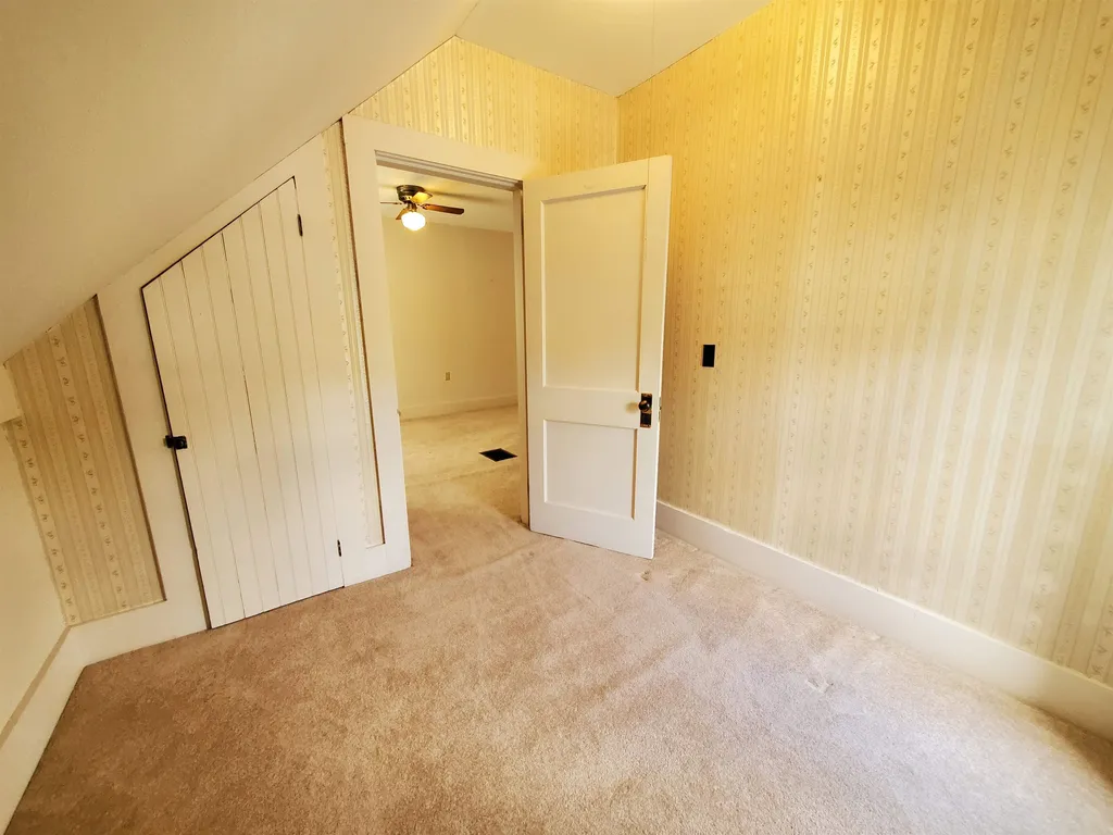 8 Highland Avenue Lebanon NH 03784