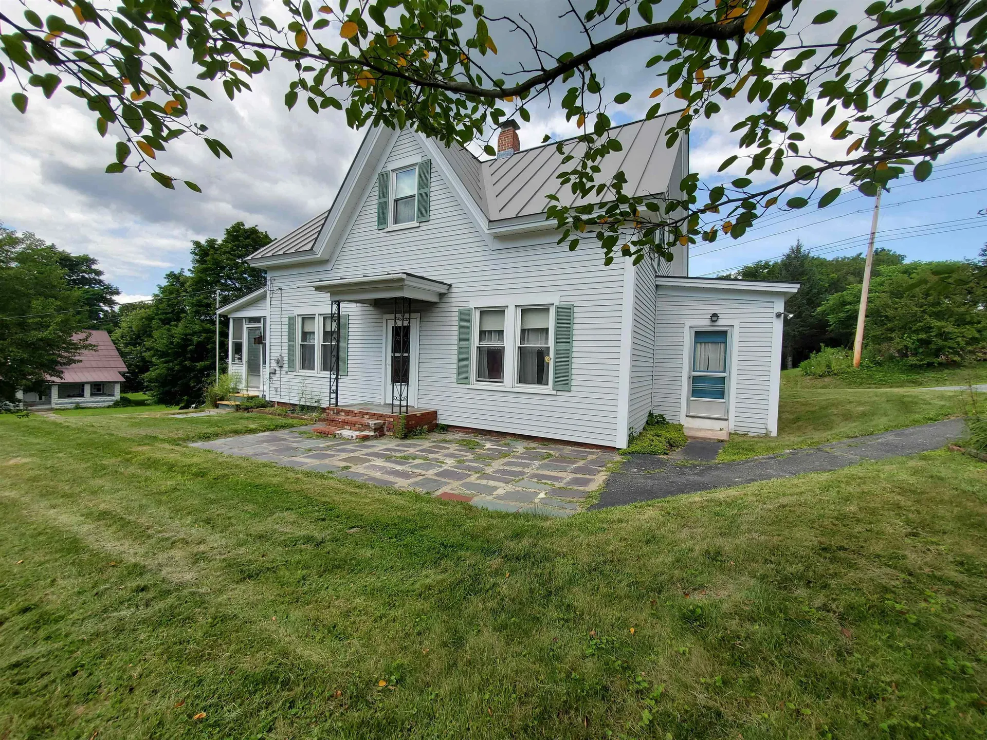 8 Highland Avenue Lebanon NH 03784