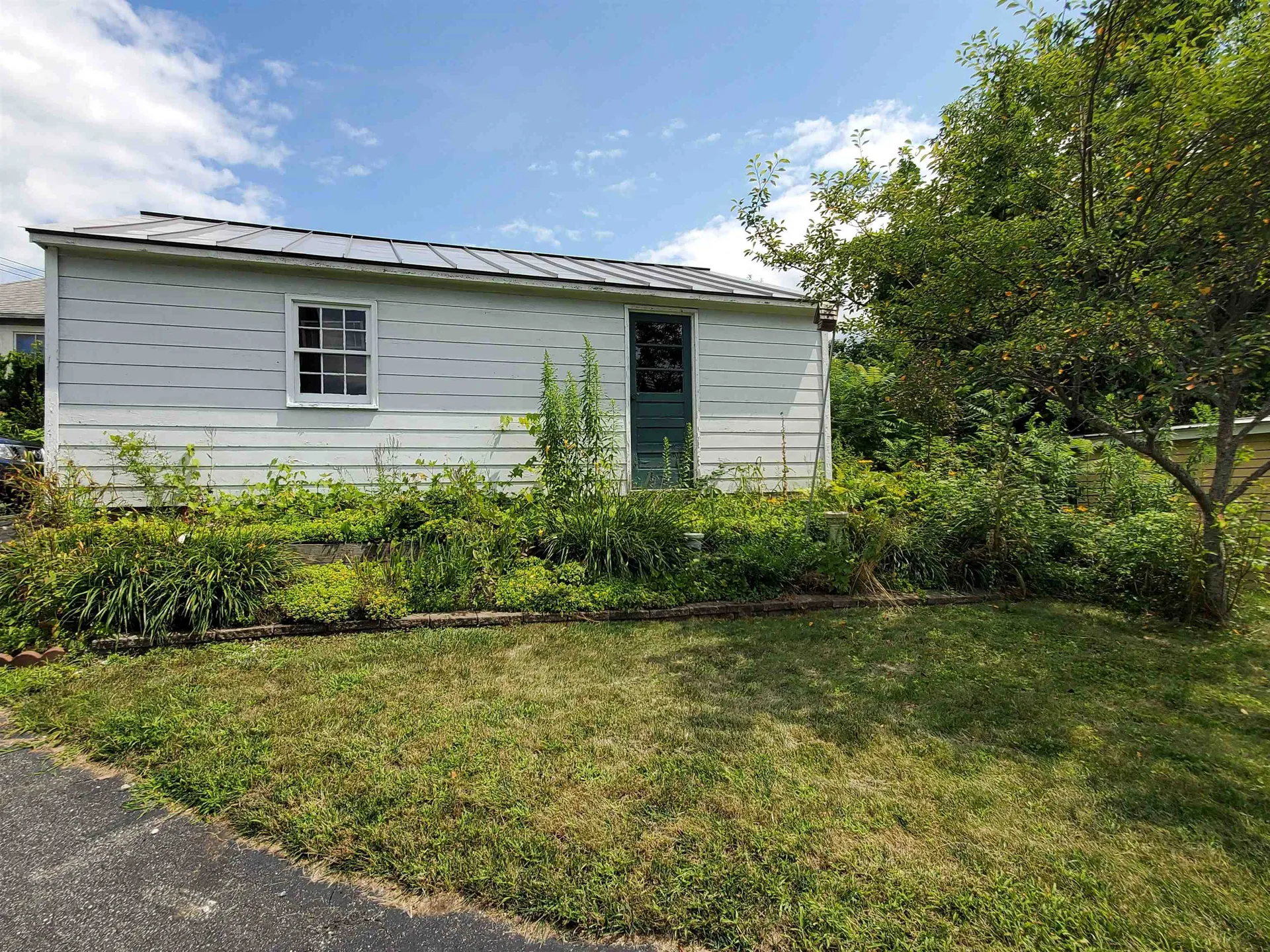 8 Highland Avenue Lebanon NH 03784