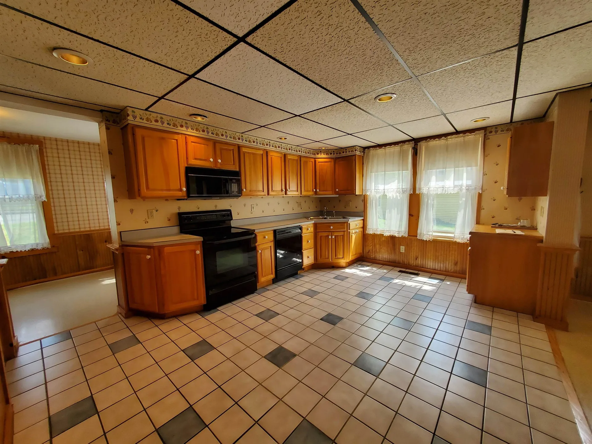 8 Highland Avenue Lebanon NH 03784