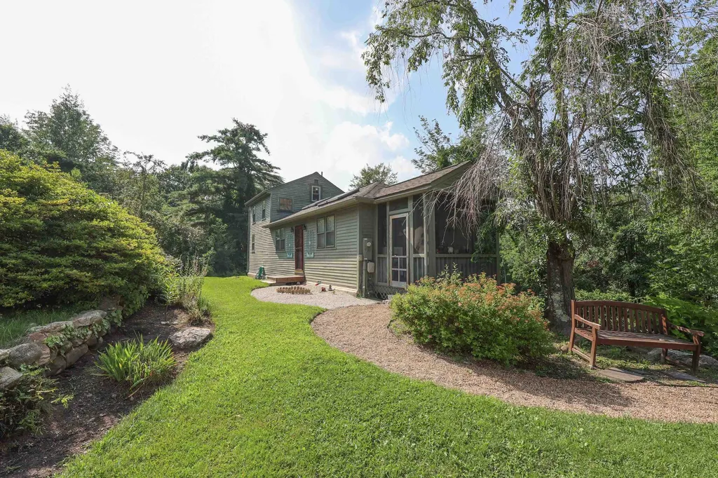 82 Gage Road Wilton NH 03086