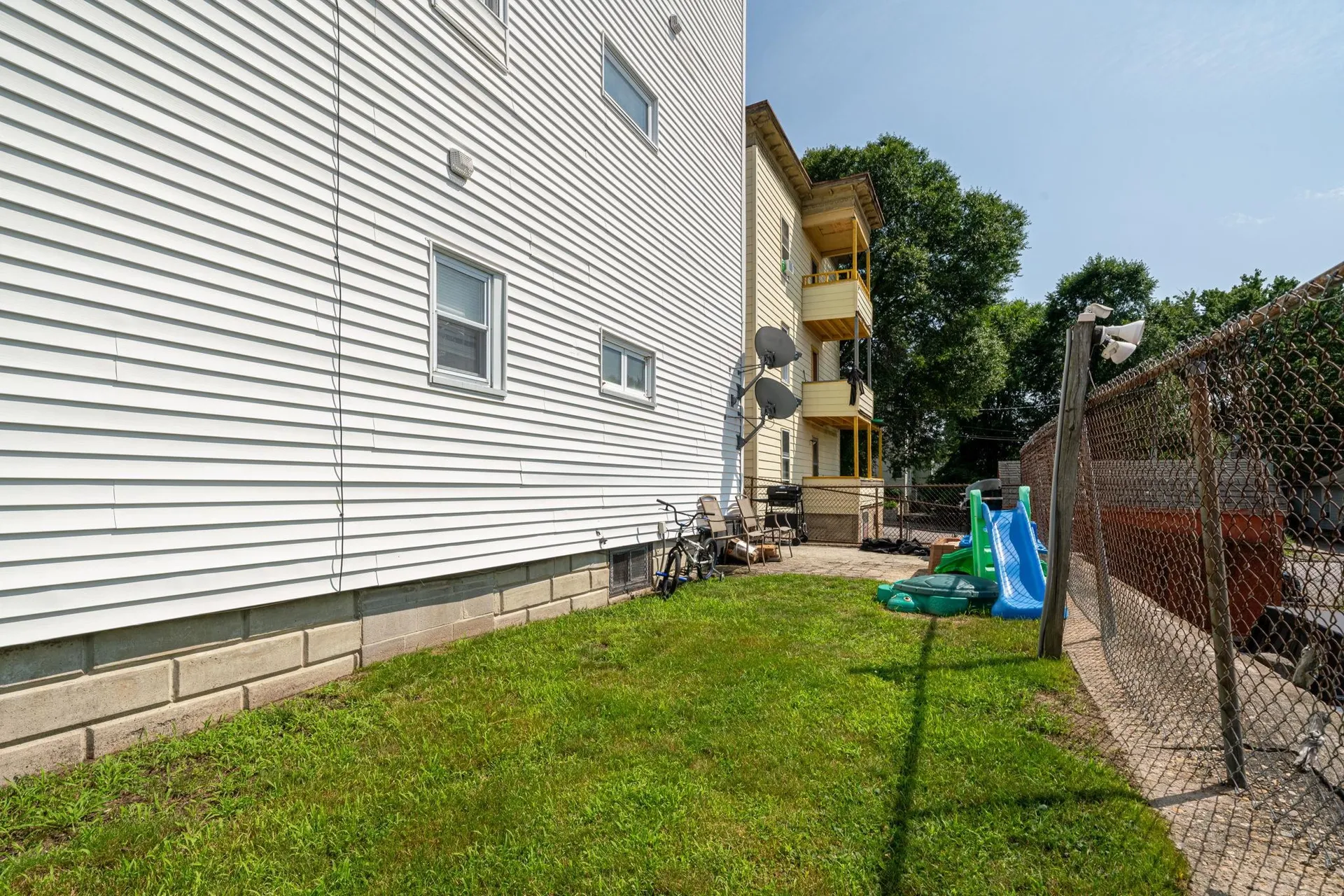92 Wilson Street Manchester NH 03103