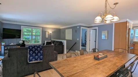 52 Crestview Drive Gilford NH 03249