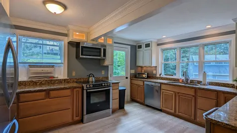52 Crestview Drive Gilford NH 03249