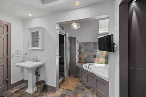 189 Centre Street Sullivan NH 03445