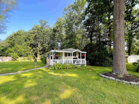 699 Sherwood Glen Somersworth NH 03878