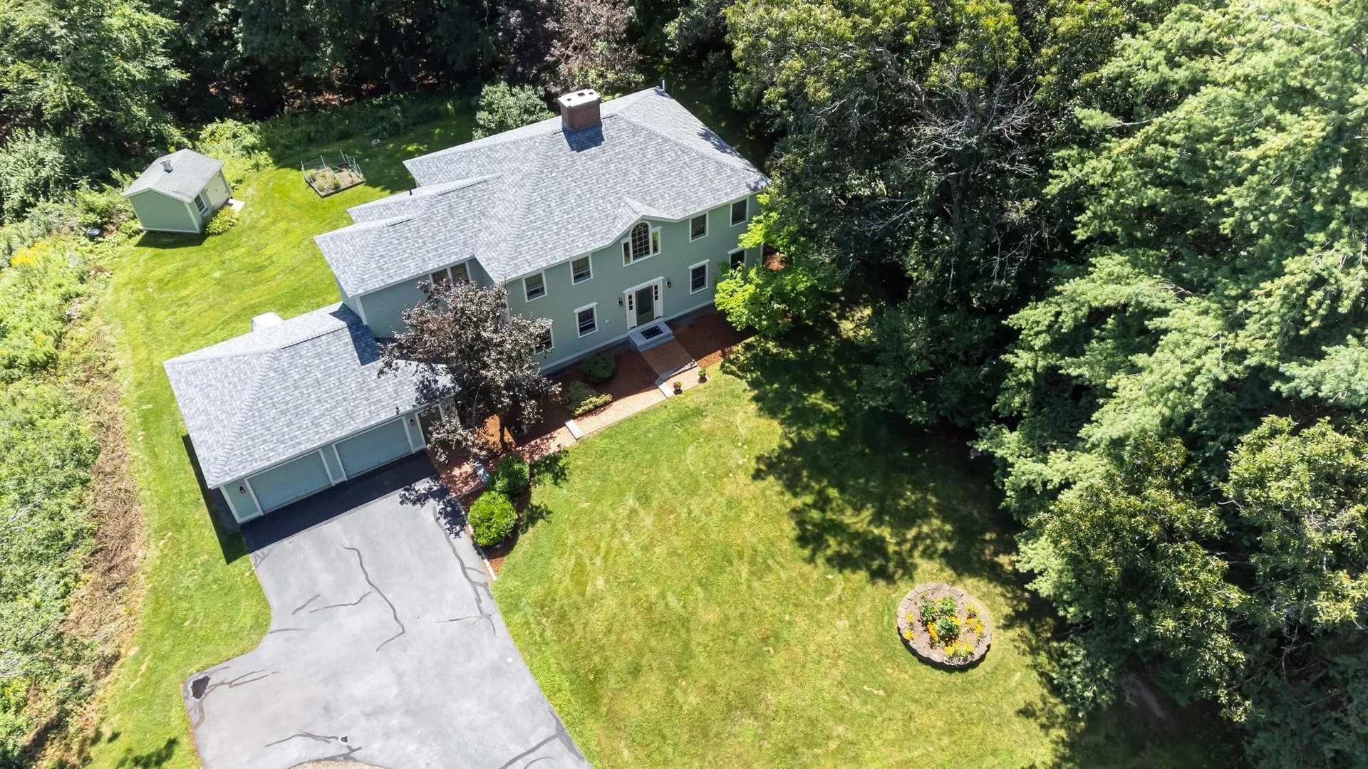 21 Chestnut Hill Road Amherst NH 03031