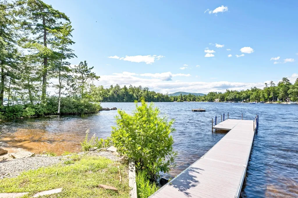 300 Castle Shore Road Moultonborough NH 03254