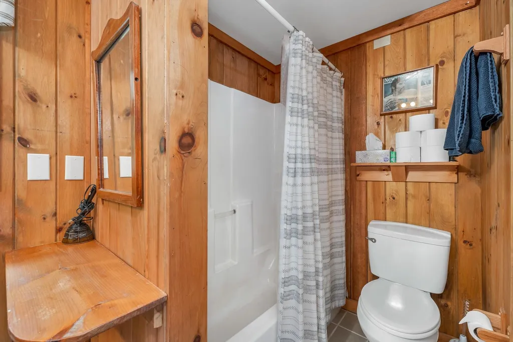 300 Castle Shore Road Moultonborough NH 03254