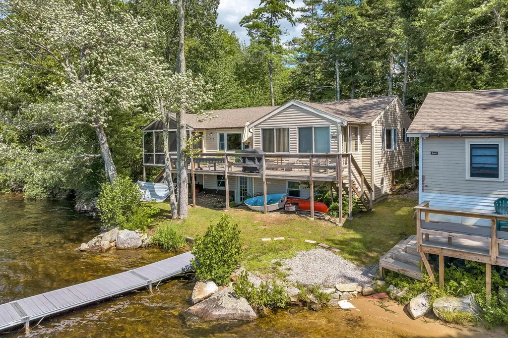 300 Castle Shore Road Moultonborough NH 03254