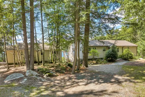 300 Castle Shore Road Moultonborough NH 03254