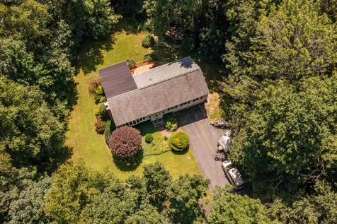 79 Wash Pond Road Hampstead NH 03841