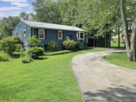 2 Hilton Road Dover NH 03820