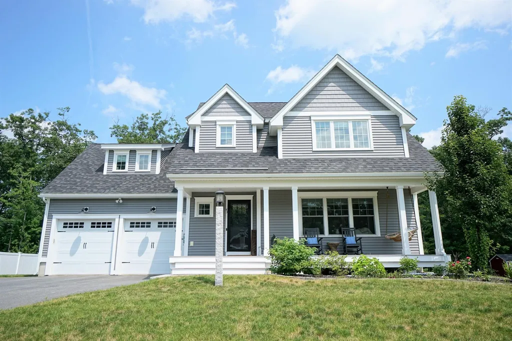43 Calla Road Londonderry NH 03053