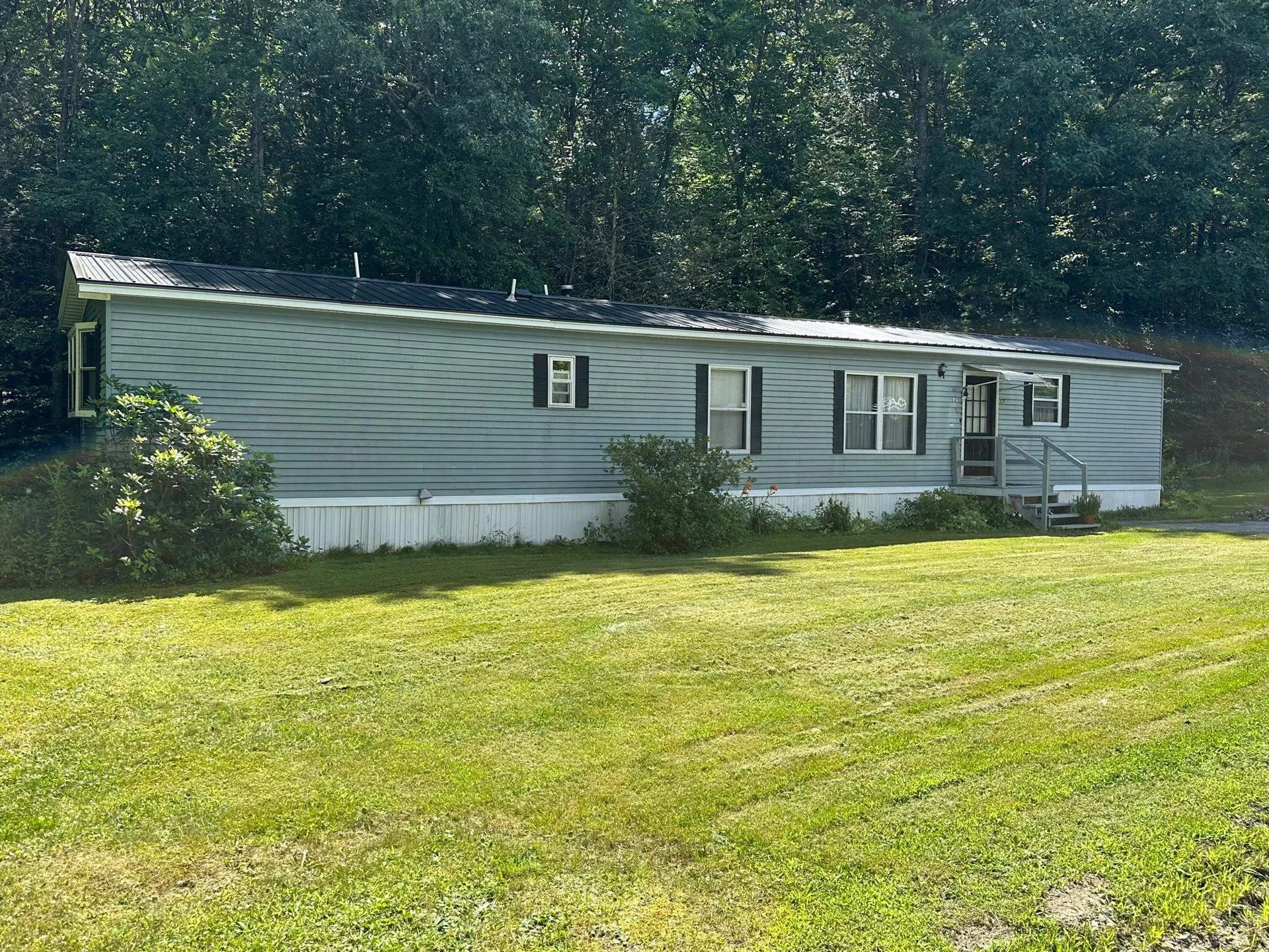 17 Lamprey River Park Newmarket NH 03857
