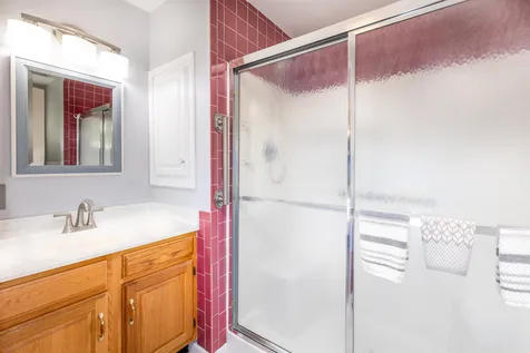 19 Granite Circle Hampstead NH 03841