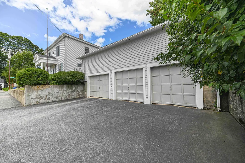 511 Spruce Street Manchester NH 03103