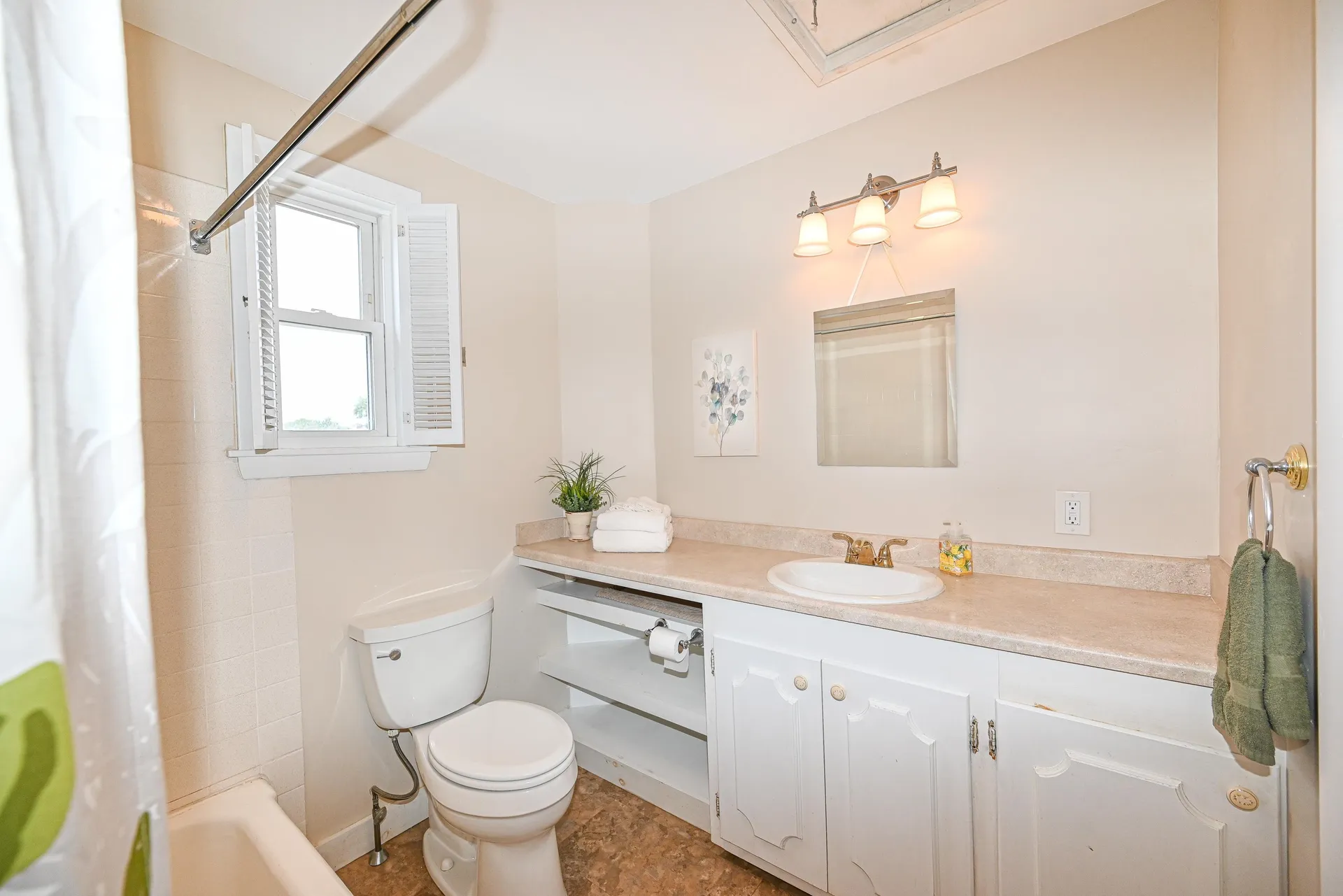 511 Spruce Street Manchester NH 03103