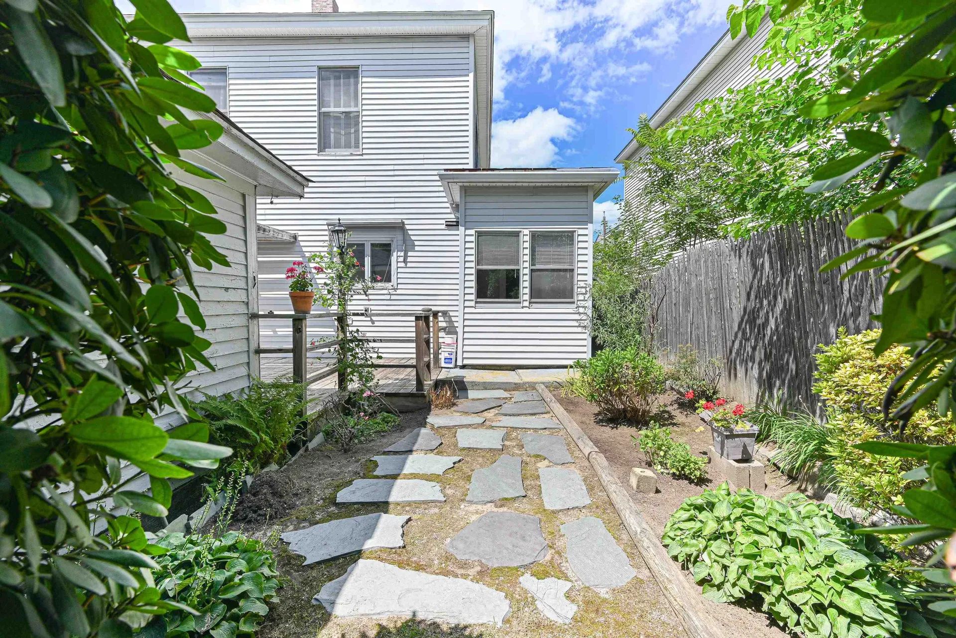 511 Spruce Street Manchester NH 03103