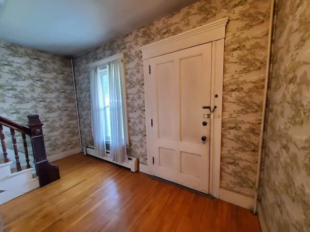 27 Seminary Road Lebanon NH 03784