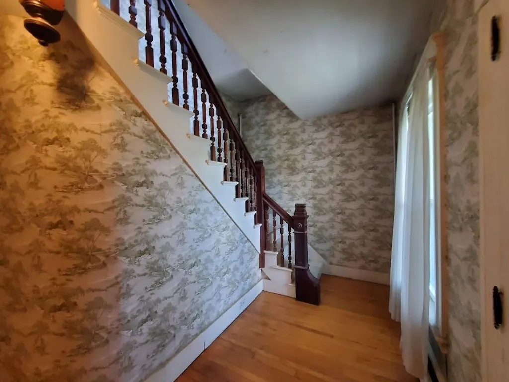 27 Seminary Road Lebanon NH 03784