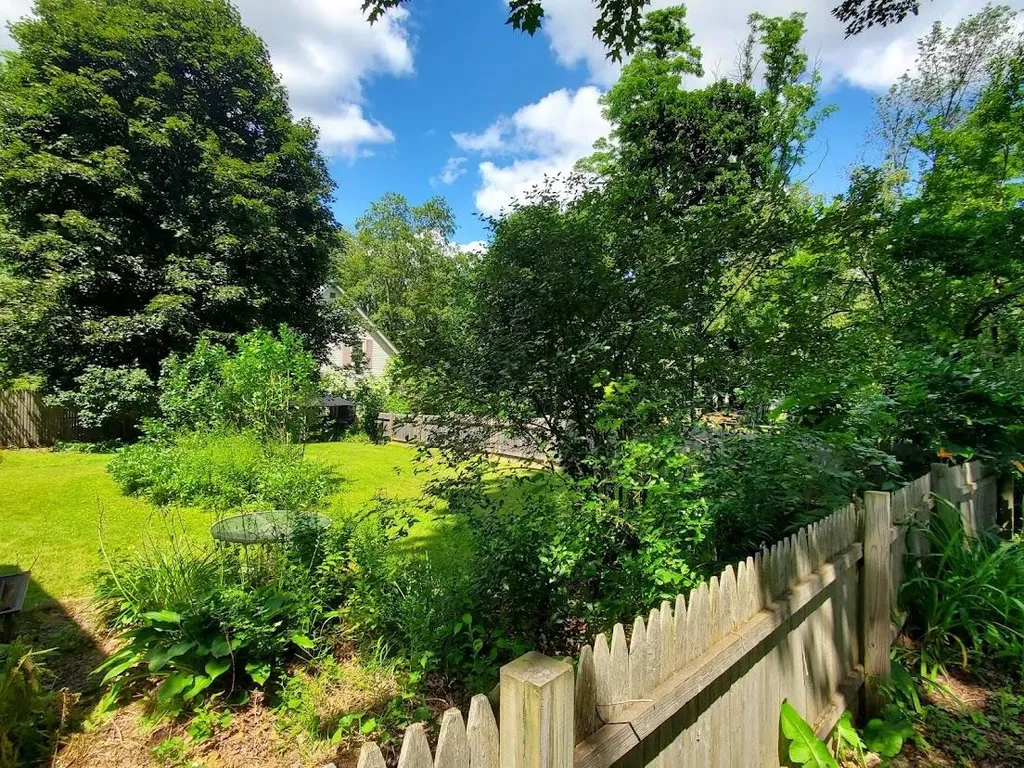 27 Seminary Road Lebanon NH 03784