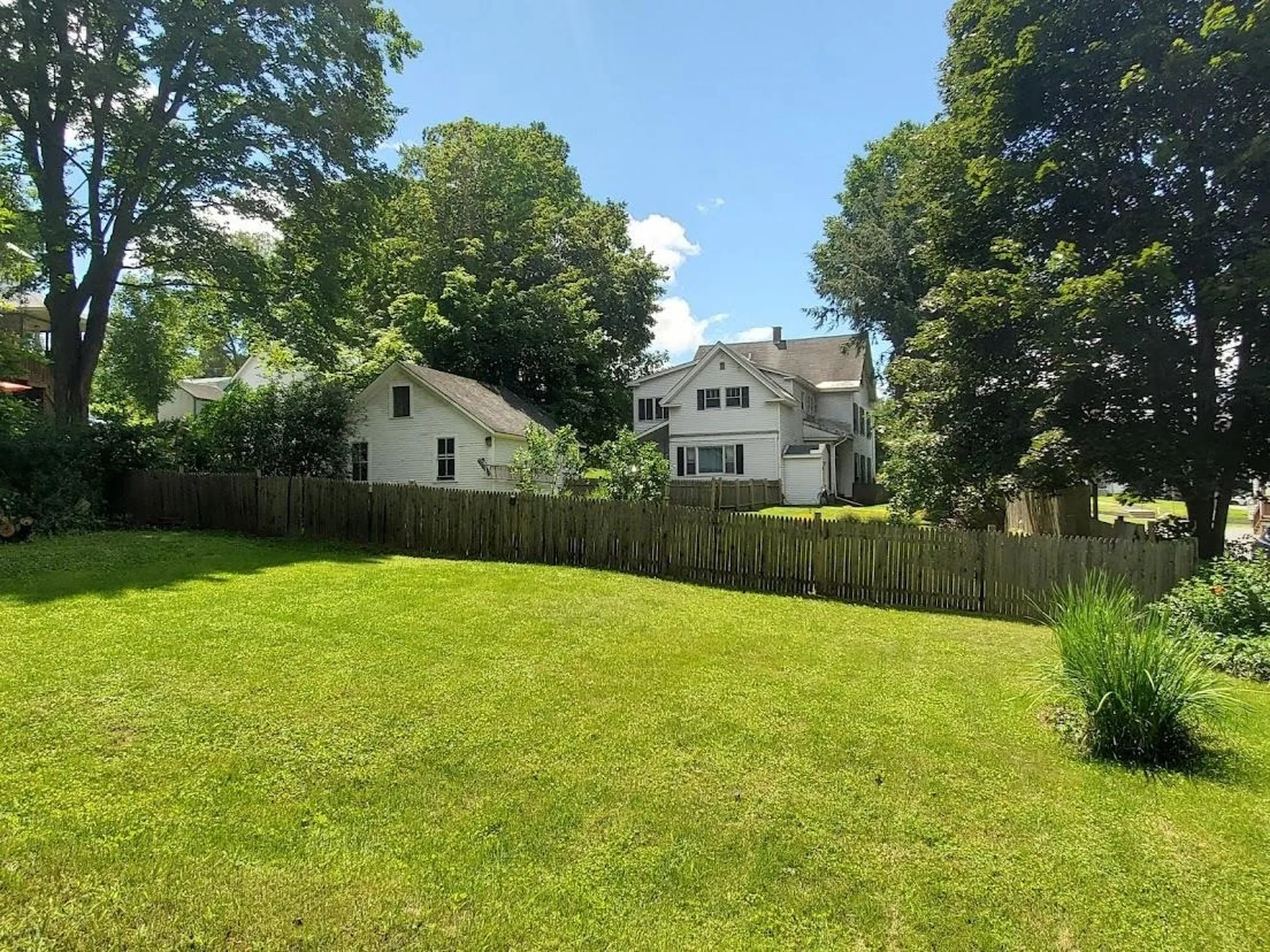 27 Seminary Road Lebanon NH 03784
