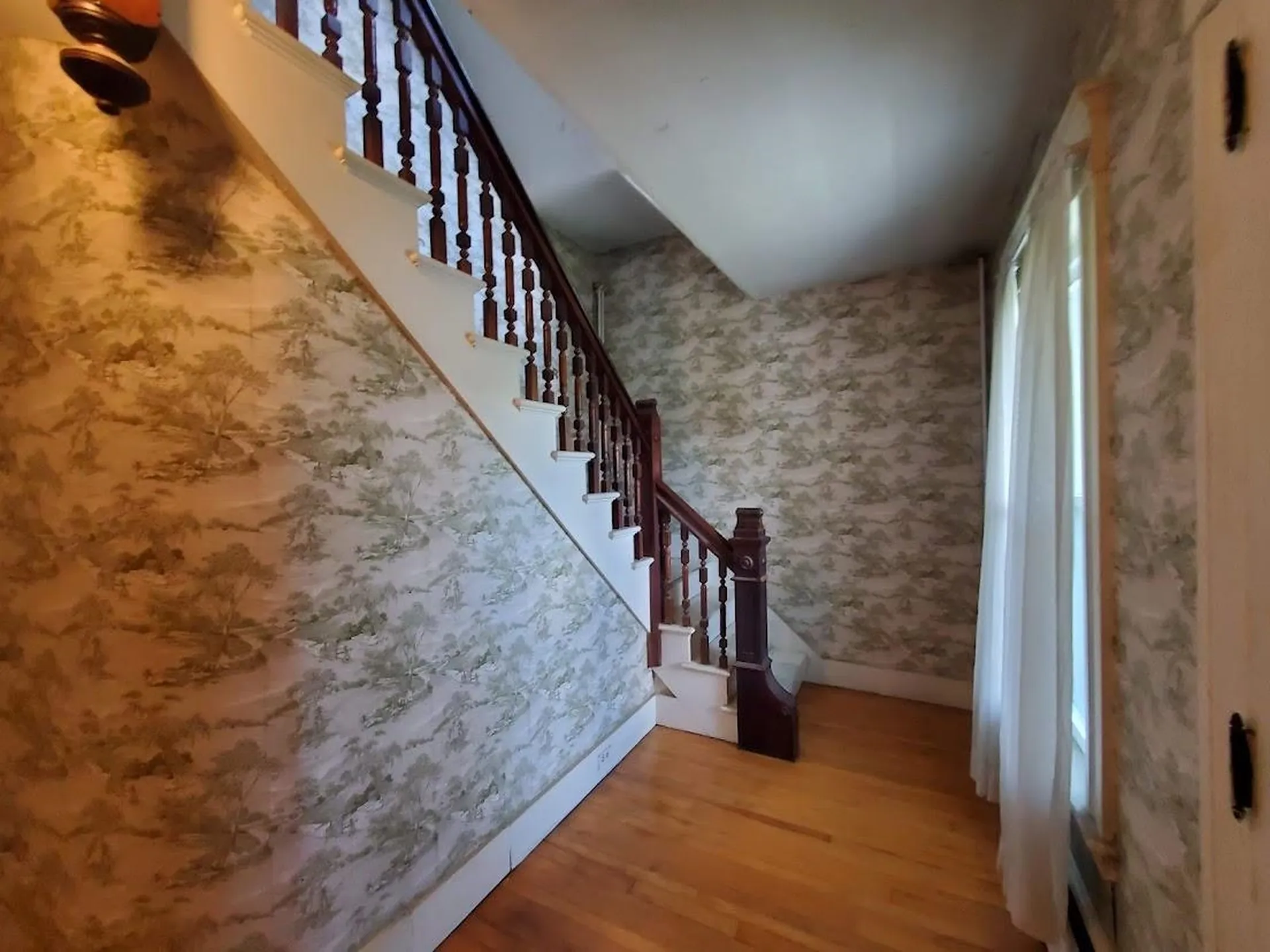 27 Seminary Road Lebanon NH 03784